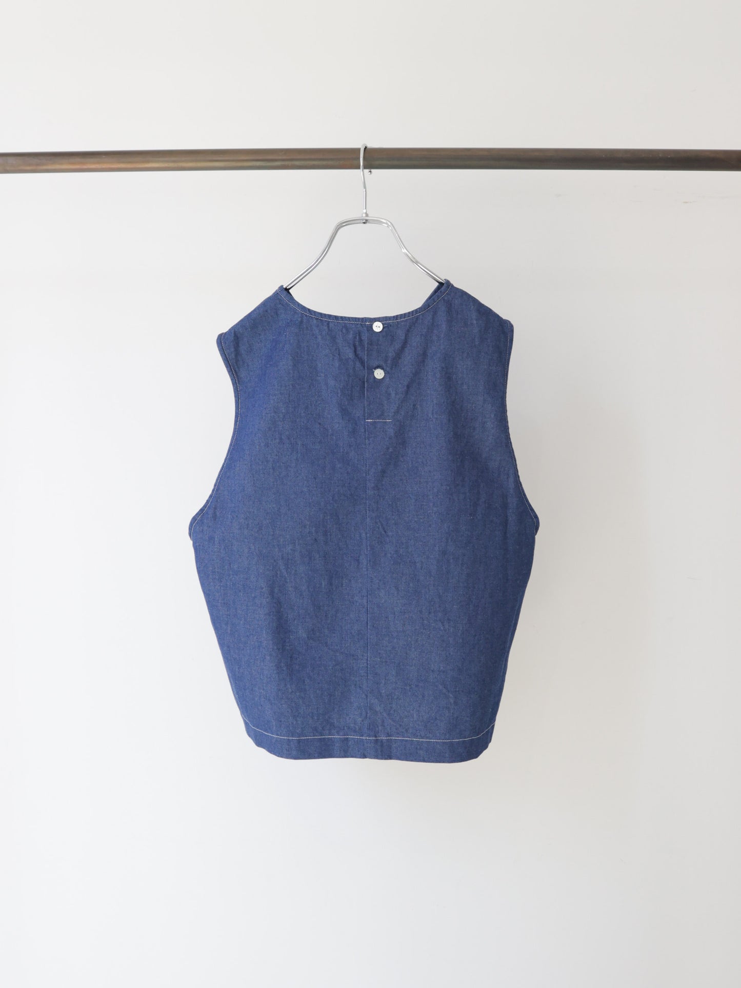 compact denim vest