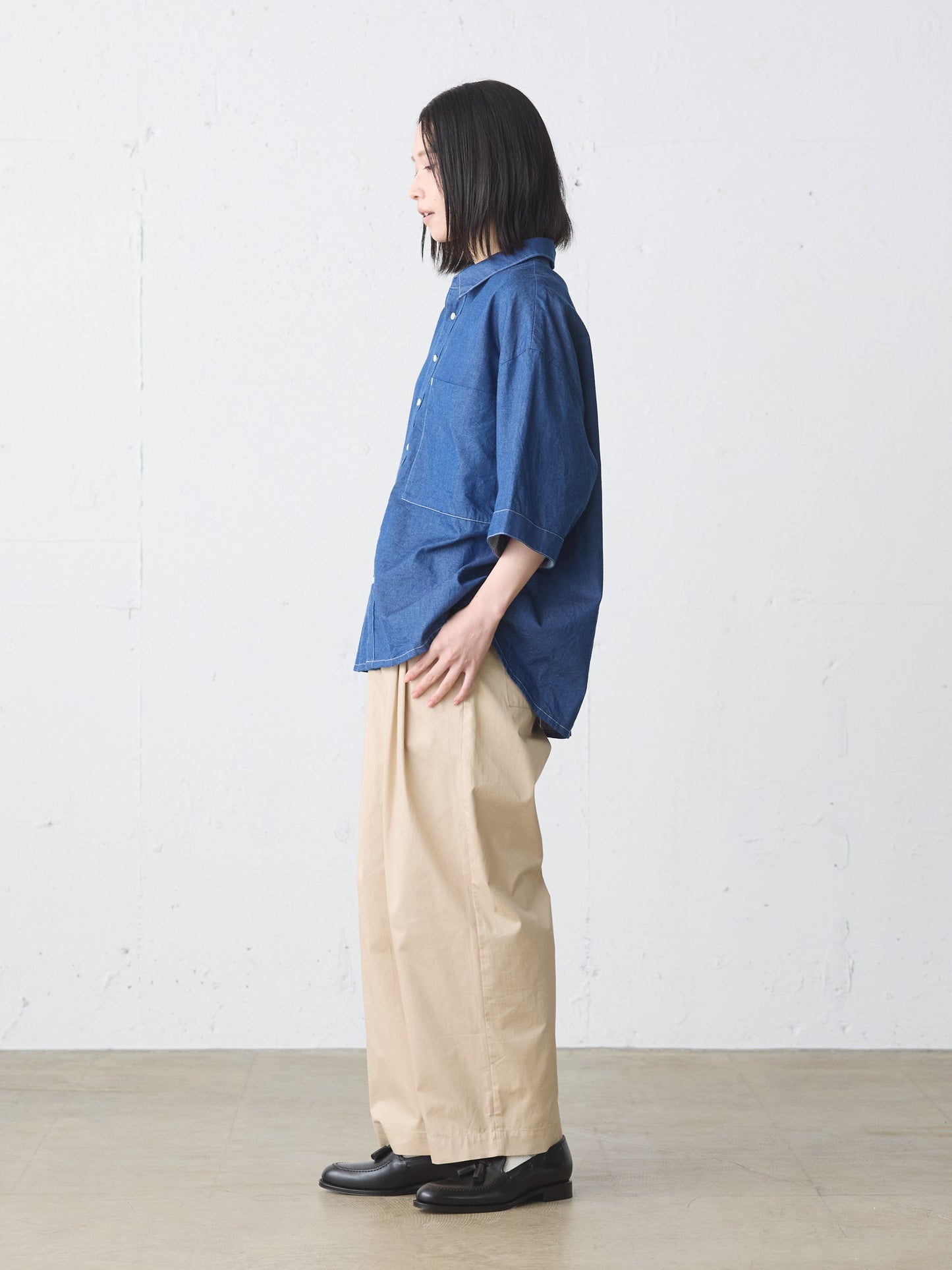 big pocket denim shirt