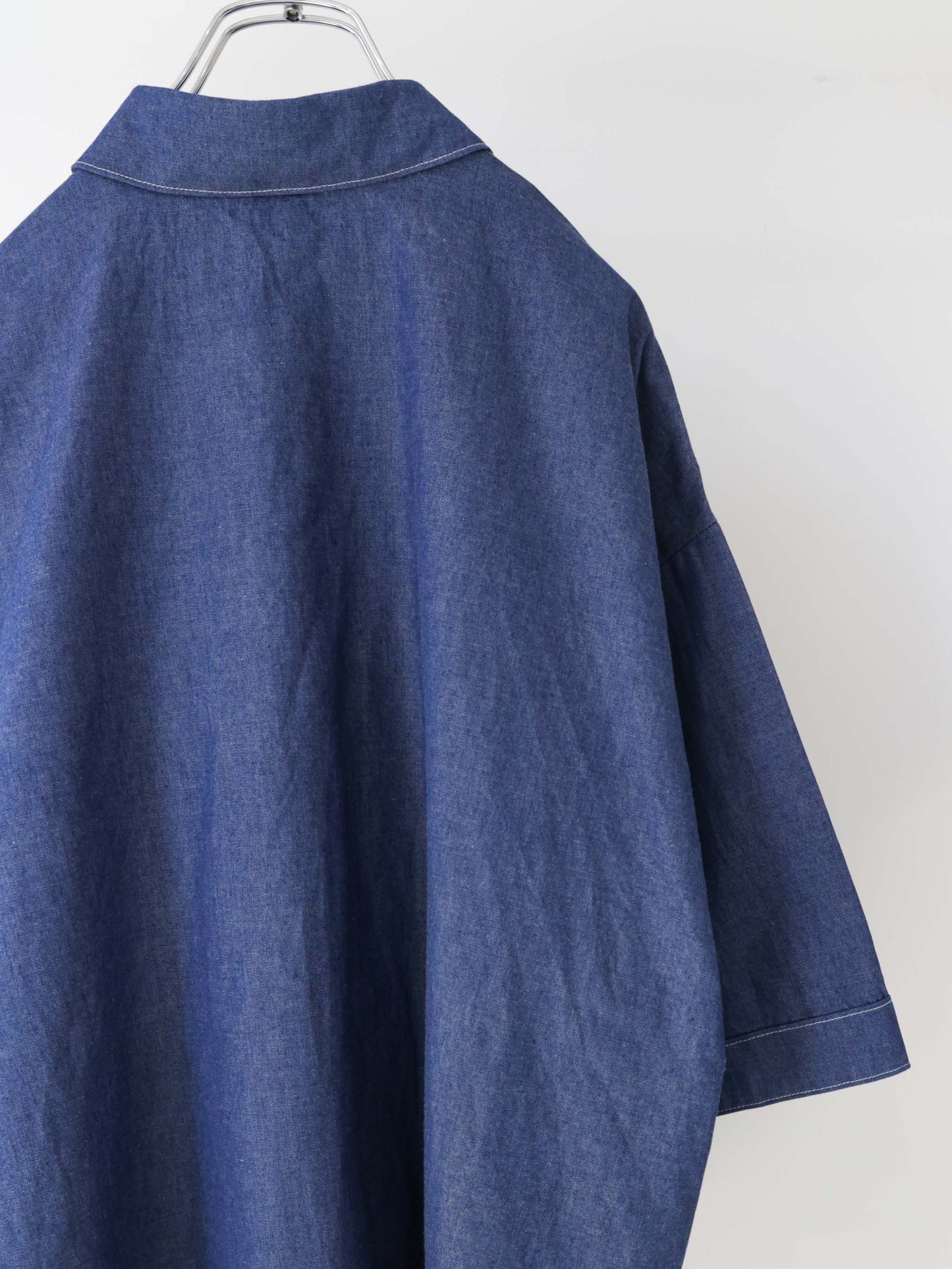big pocket denim shirt