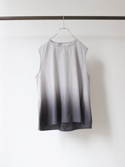 gradation dye nosleeve shirt