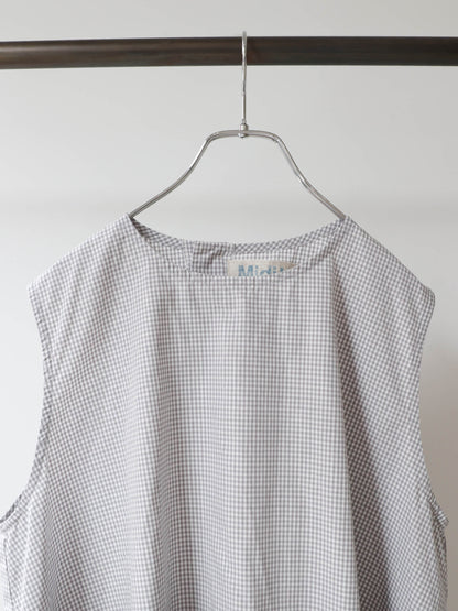 gradation dye nosleeve shirt