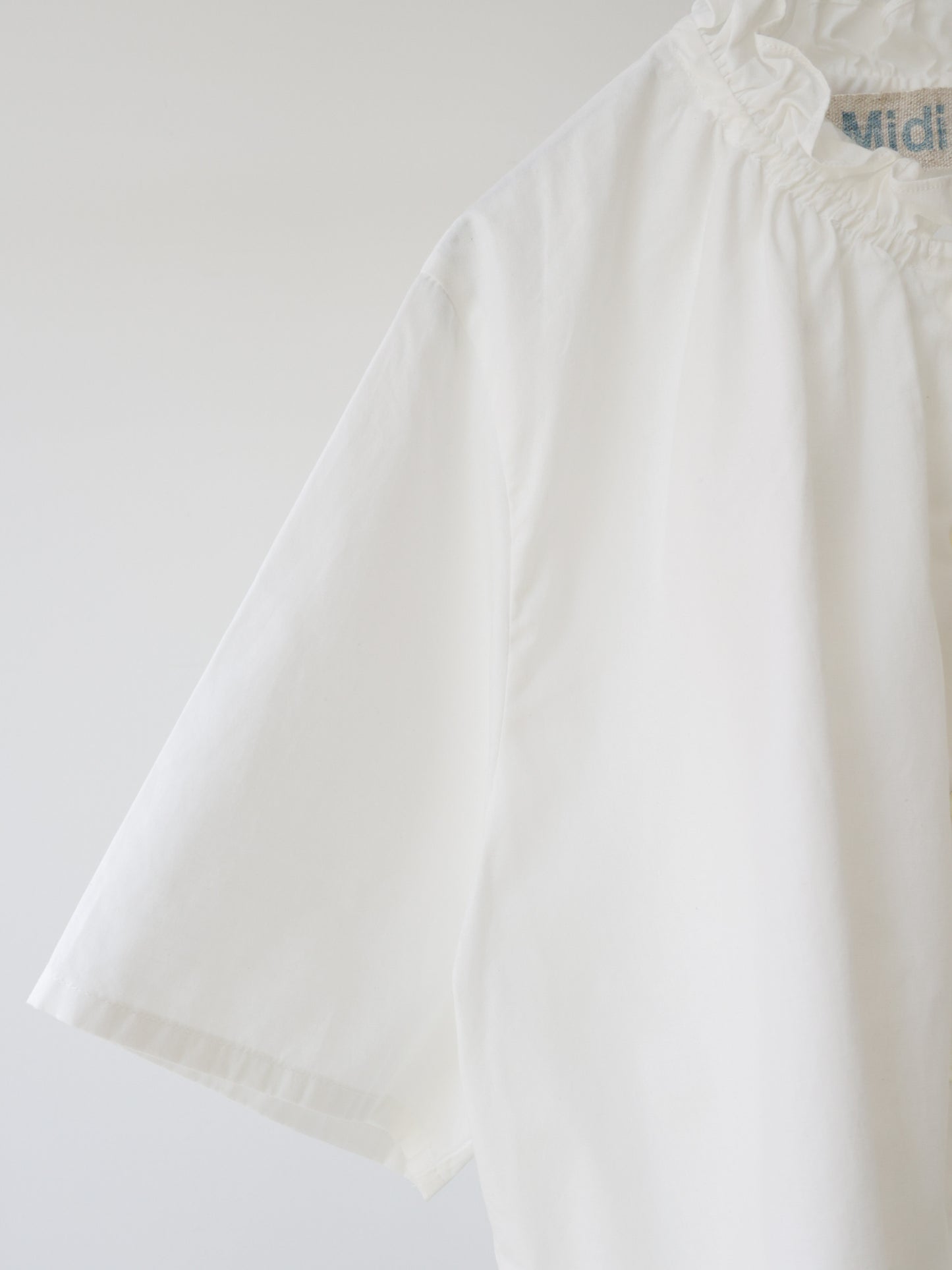 chambray frill shirt