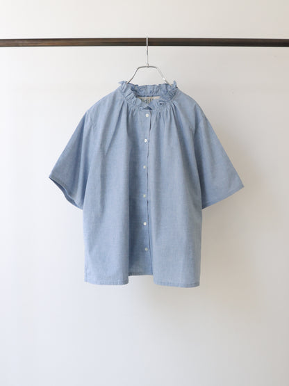 chambray frill shirt