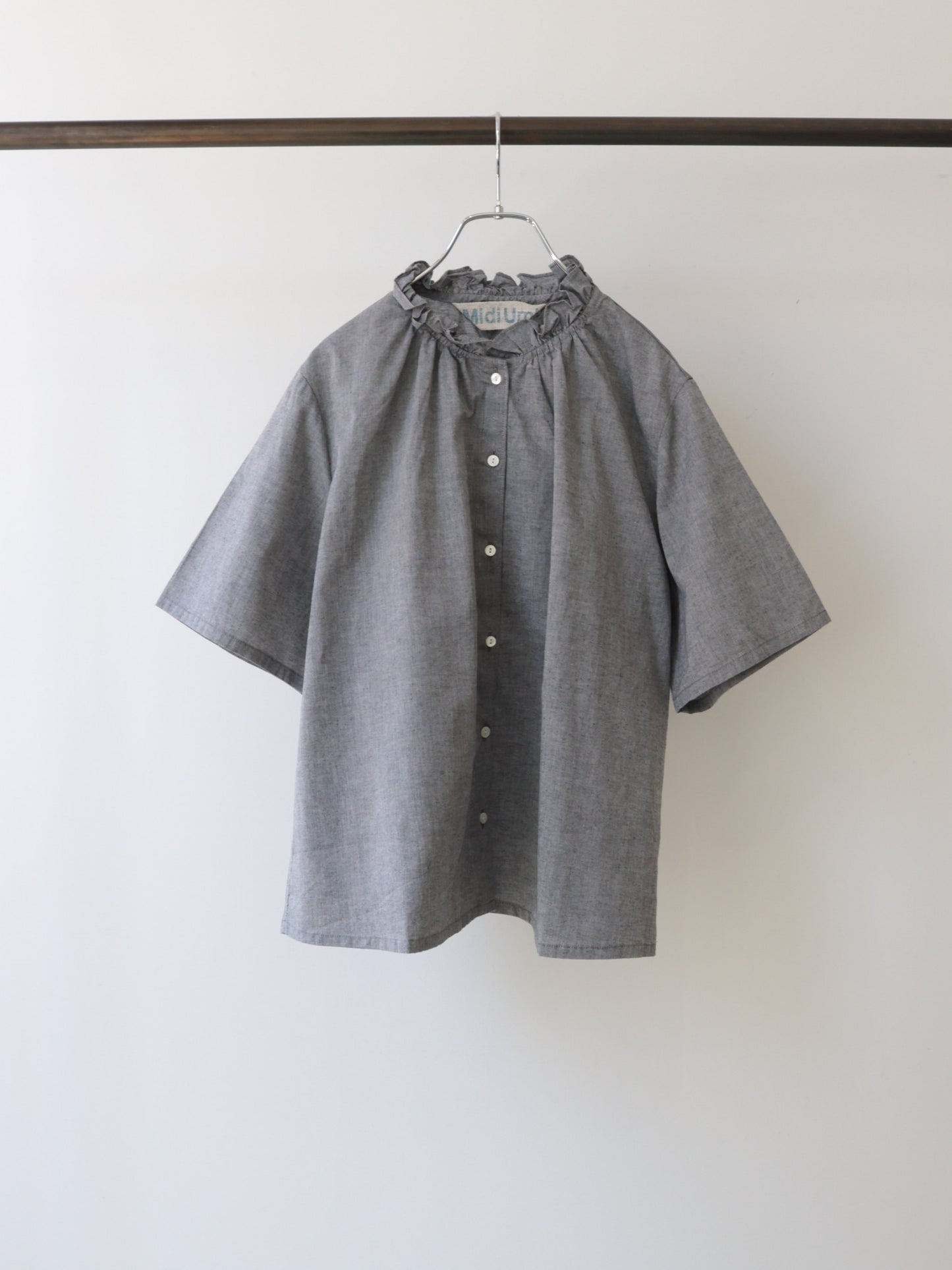 chambray frill shirt