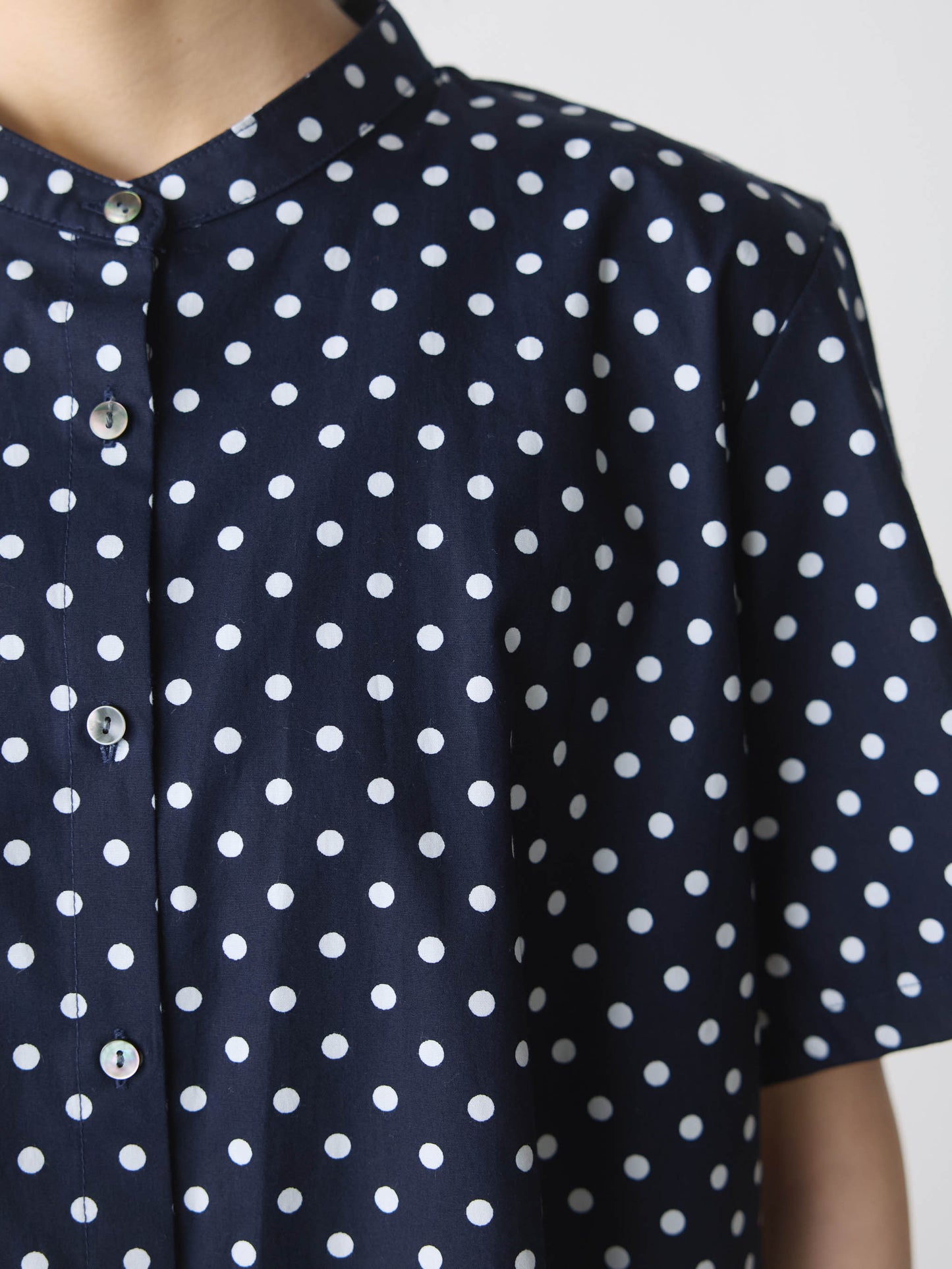 half slv dots A line shirt