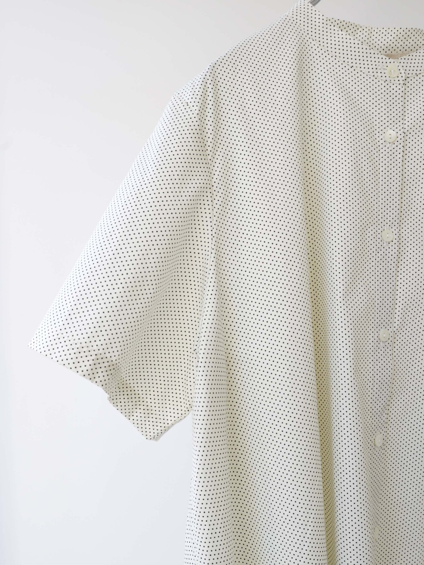 half slv dots A line shirt