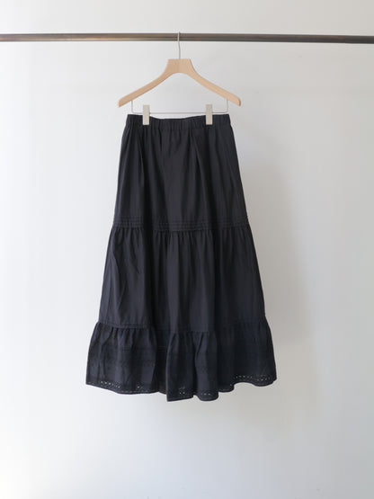 hem lace tiered skirt