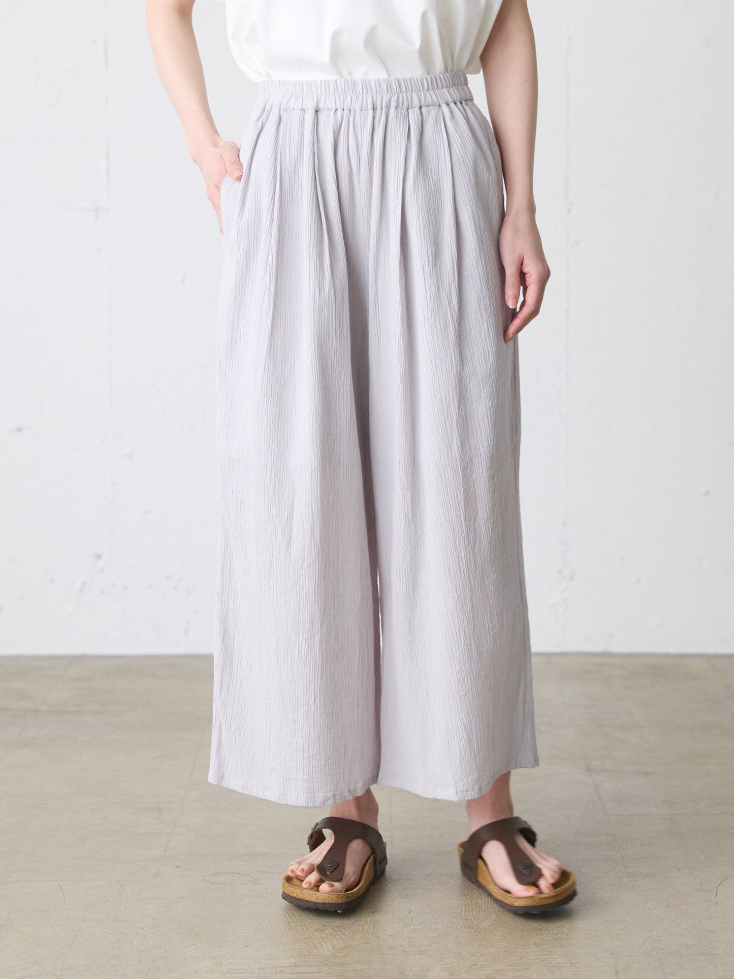 striped crepe wide easy pants