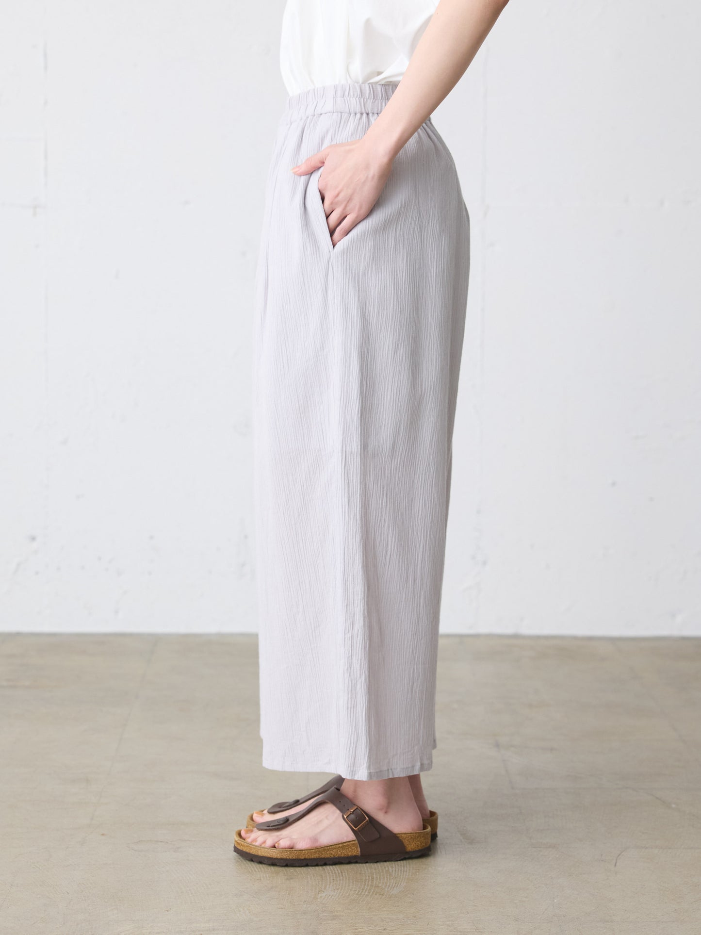 striped crepe wide easy pants
