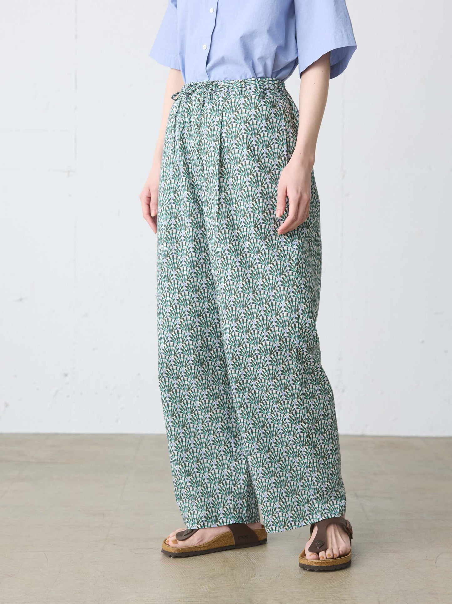 LIBERTY print pants
