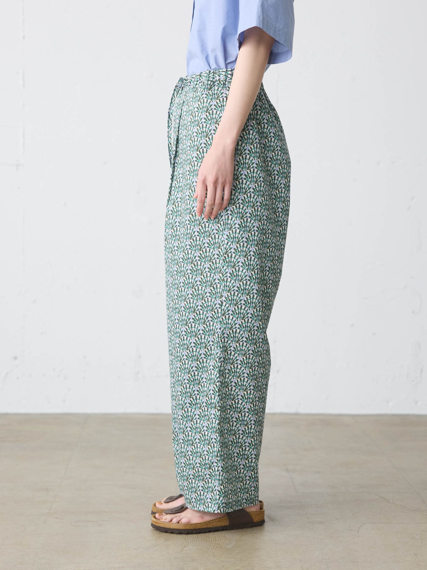 LIBERTY print pants