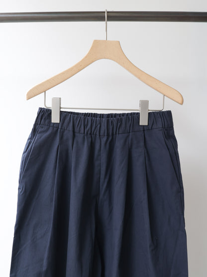 color tuck easy pants