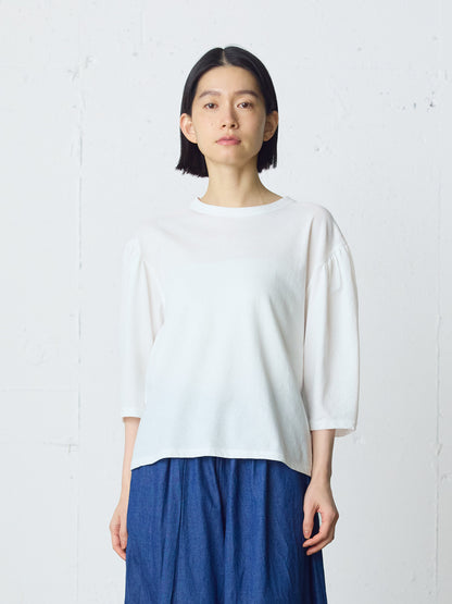 volume sleeve pullover