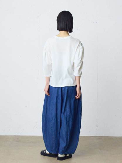 volume sleeve pullover