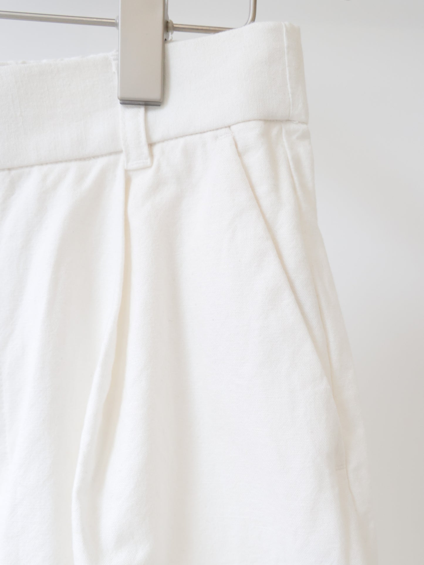 cotton linen tuck short pants