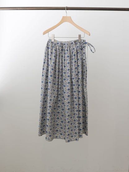 LIBERTY print farmer's skirt
