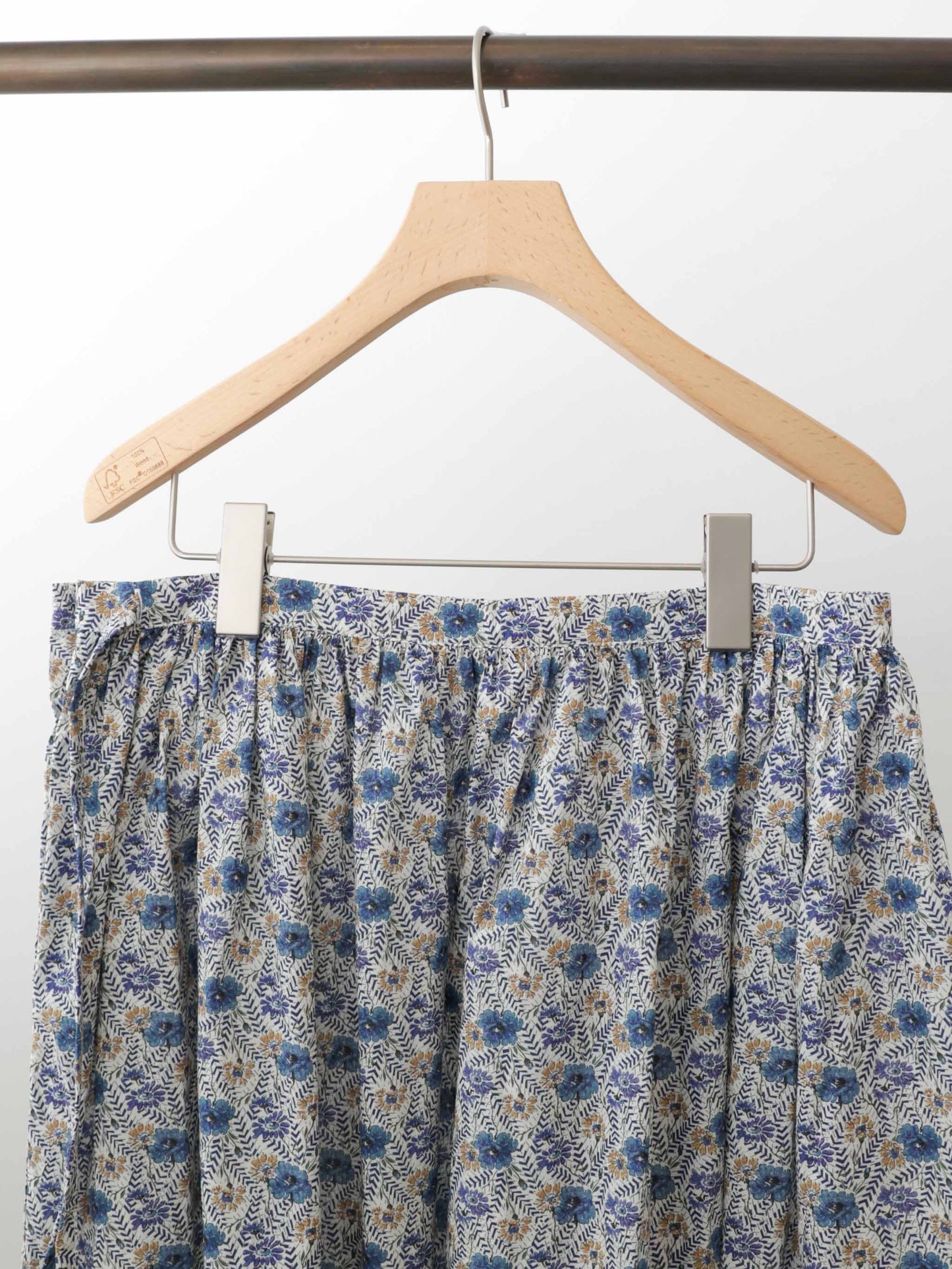 LIBERTY print farmer's skirt
