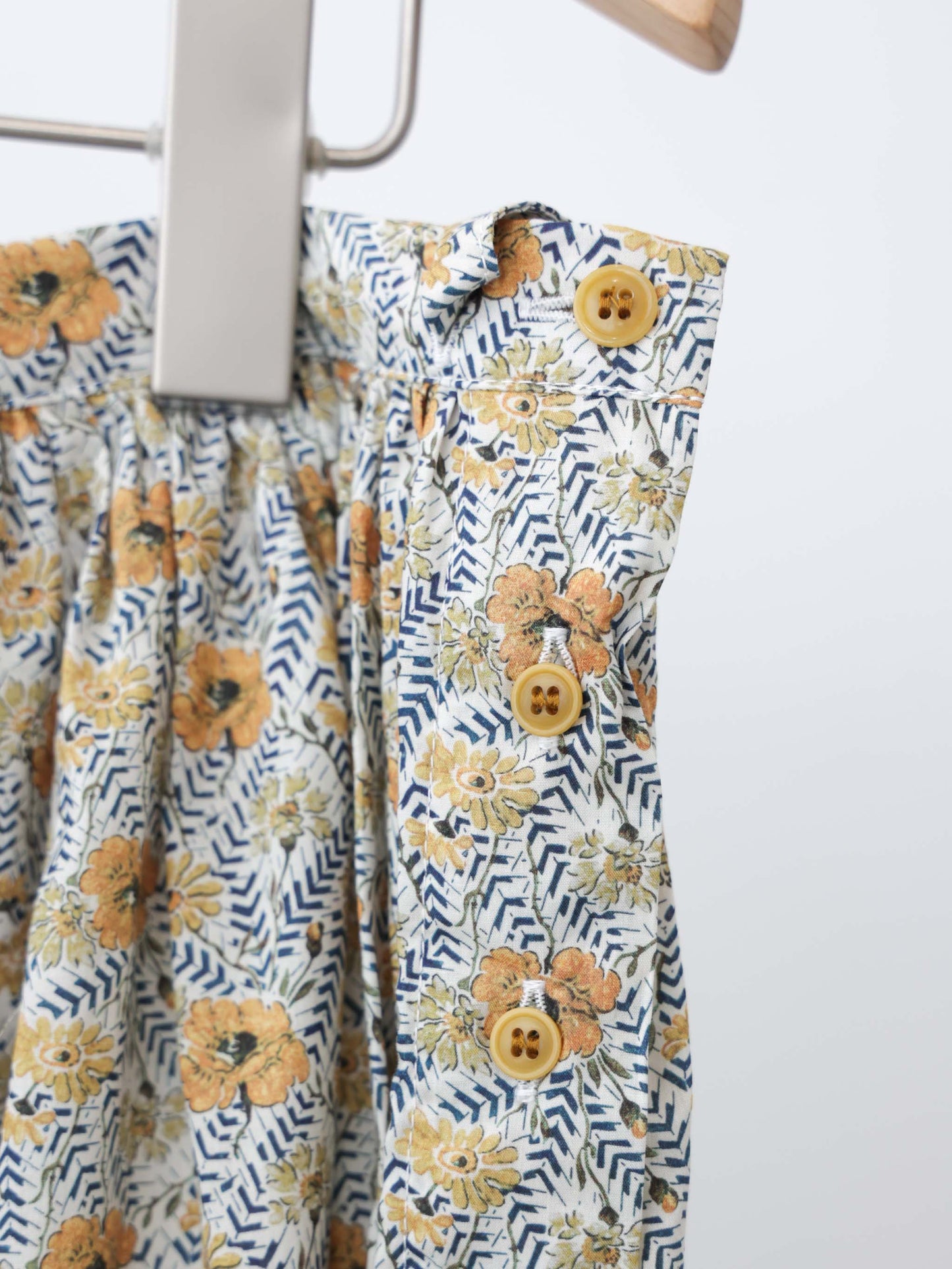 LIBERTY print farmer's skirt