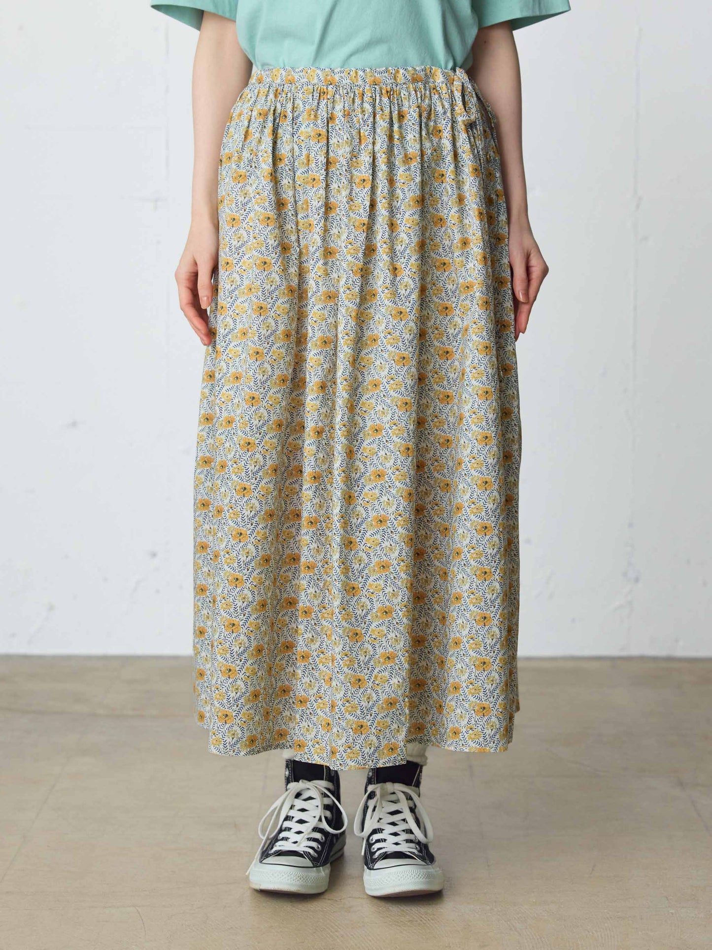 LIBERTY print farmer's skirt