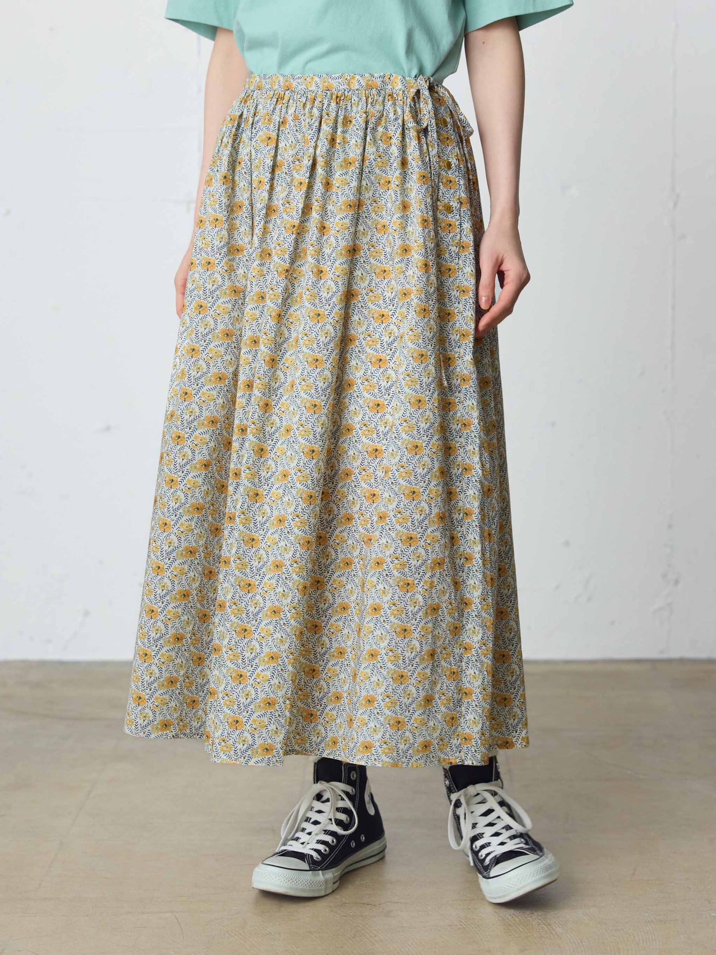 LIBERTY print farmer's skirt