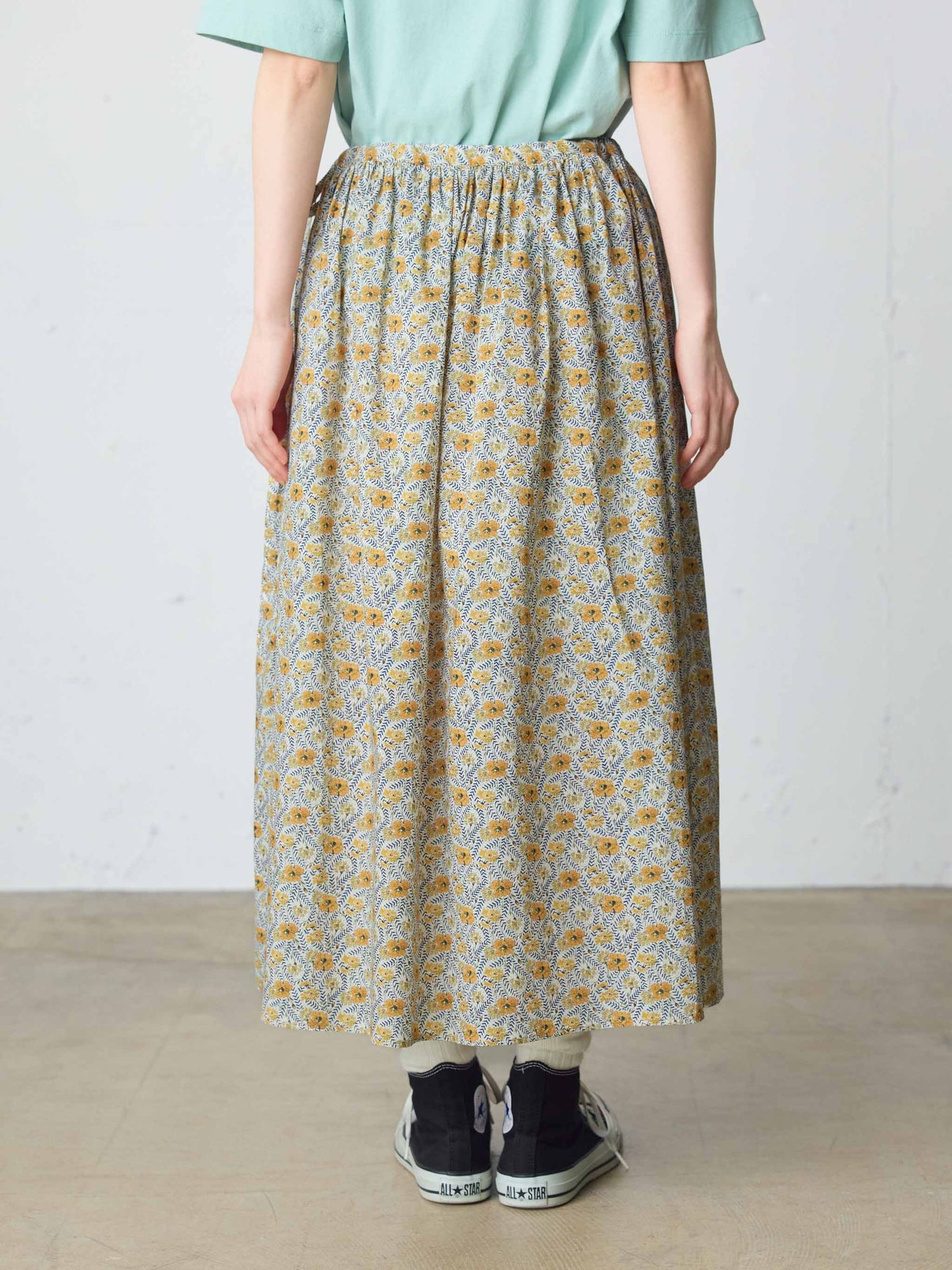 LIBERTY print farmer's skirt
