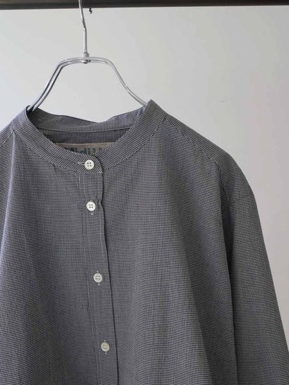 patterned short shirt