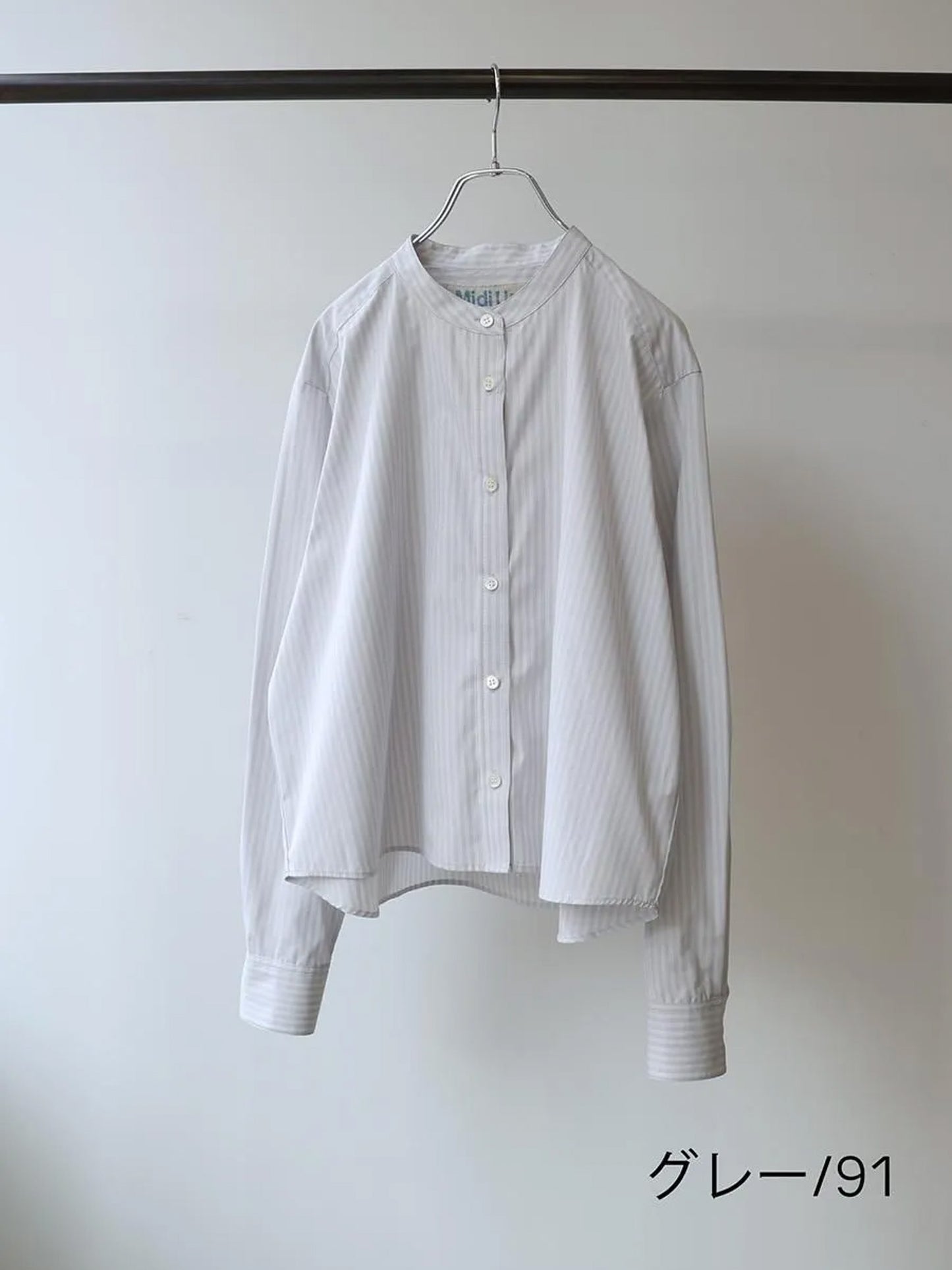 patterned short shirt