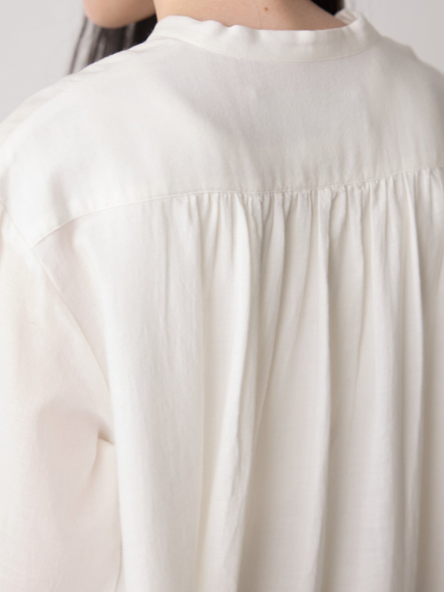 cotton wool back gather shirt