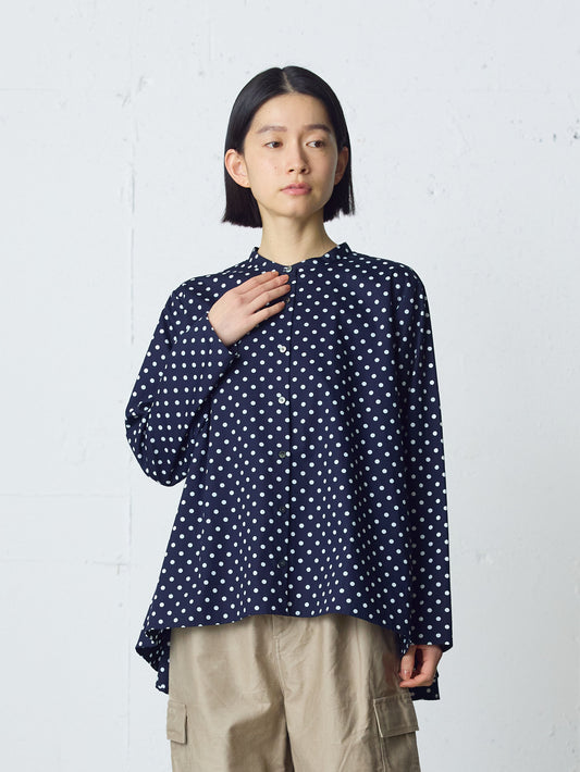 dots shirt