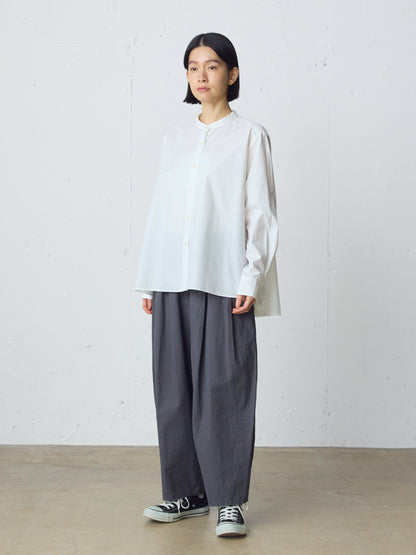 A line band collar shirt