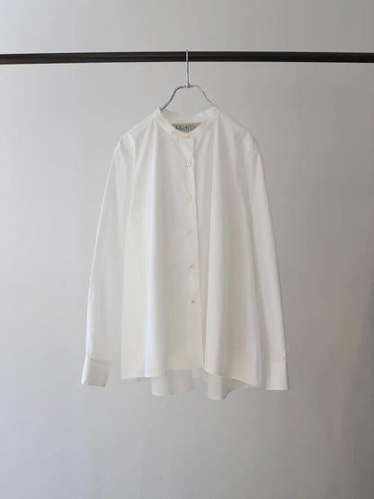 A line band collar shirt