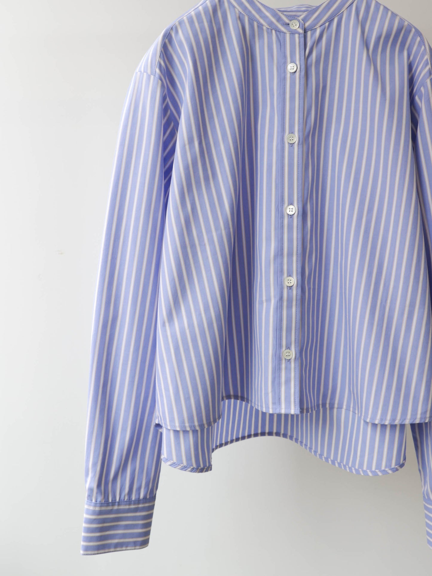 patterned short shirt