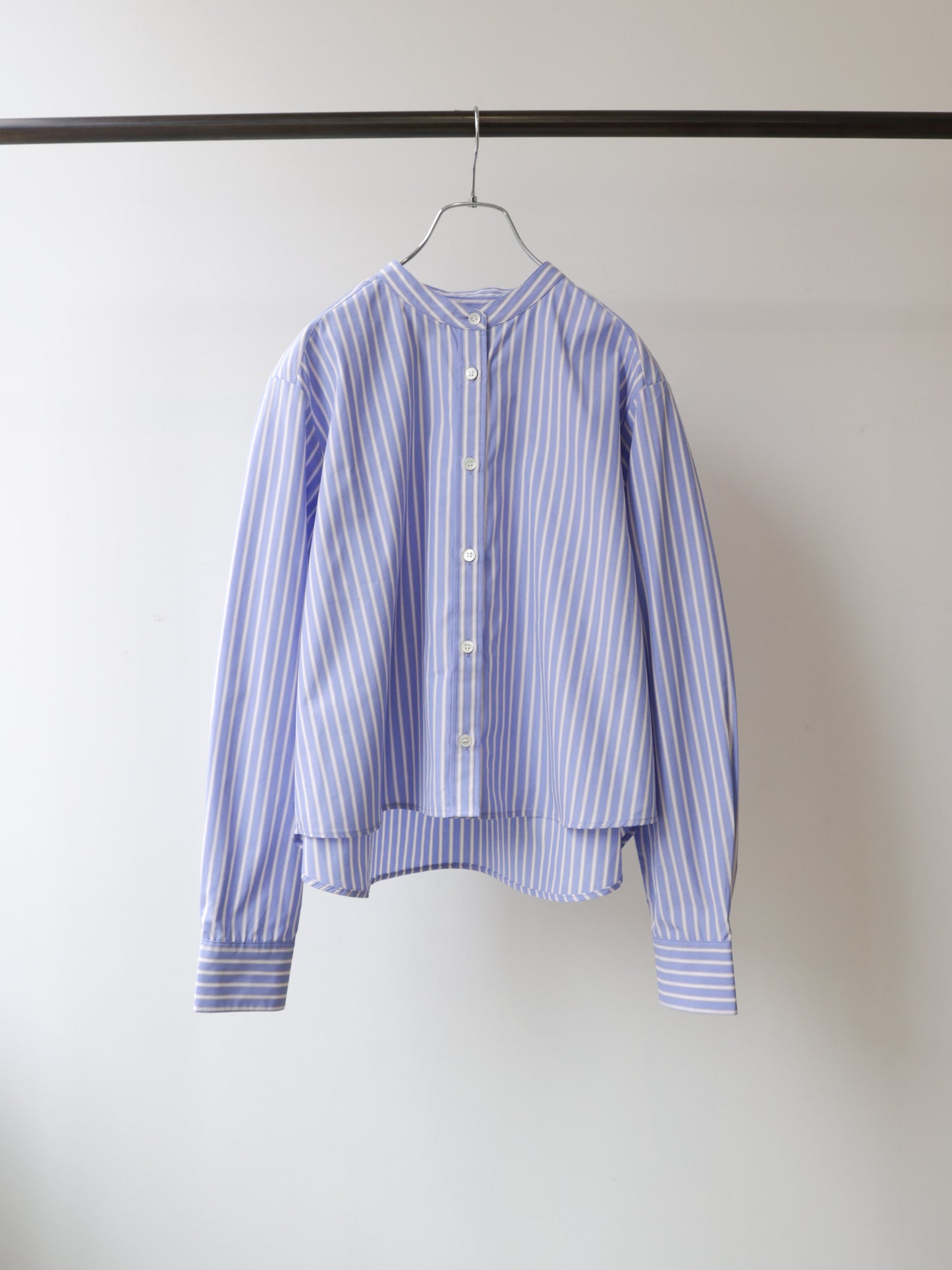 patterned short shirt