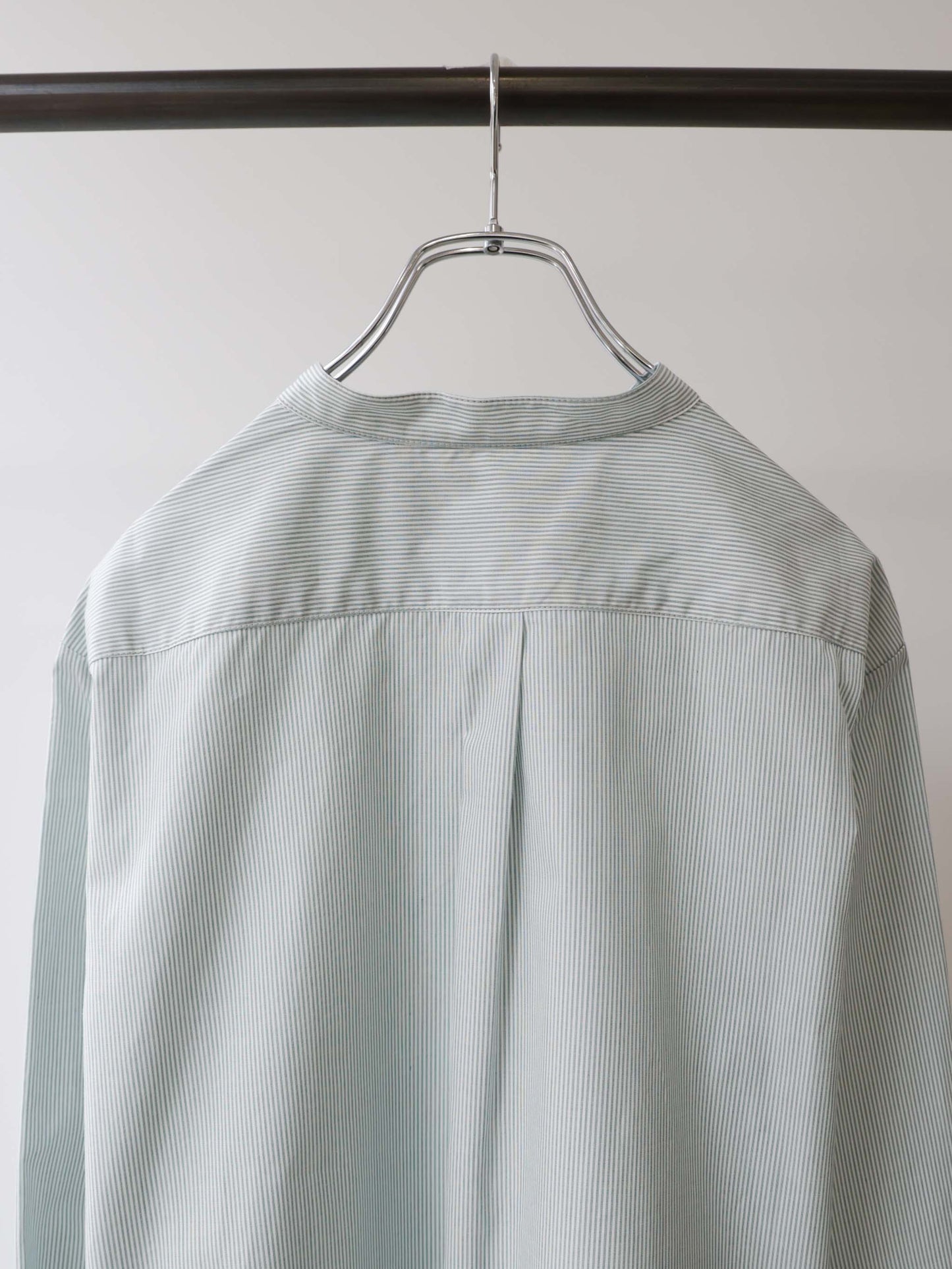 patterned short shirt