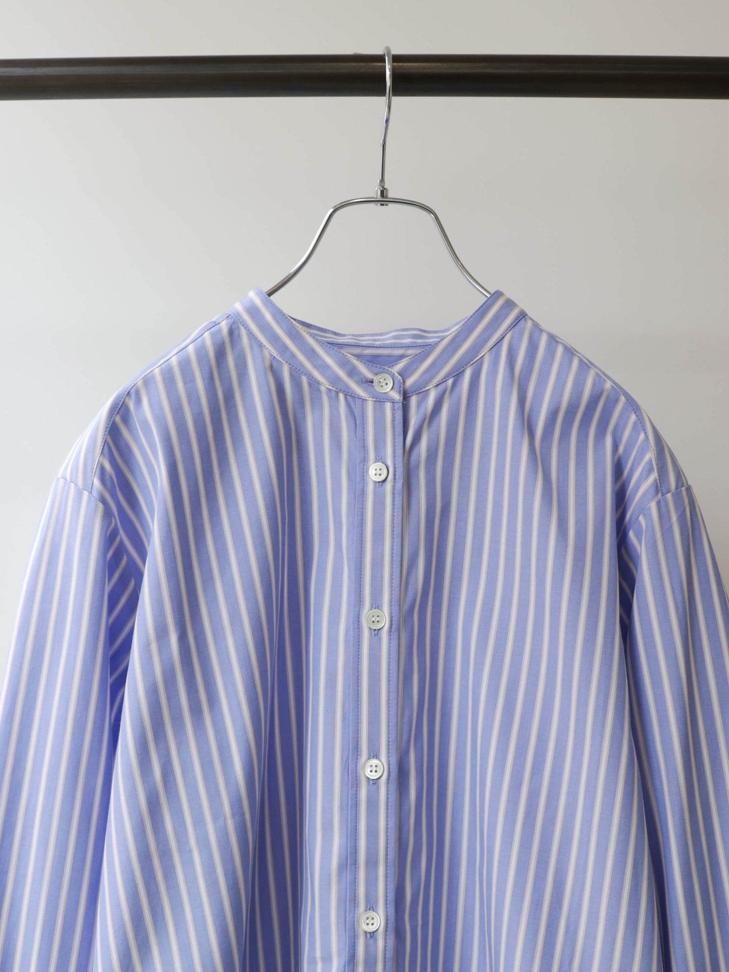 patterned short shirt