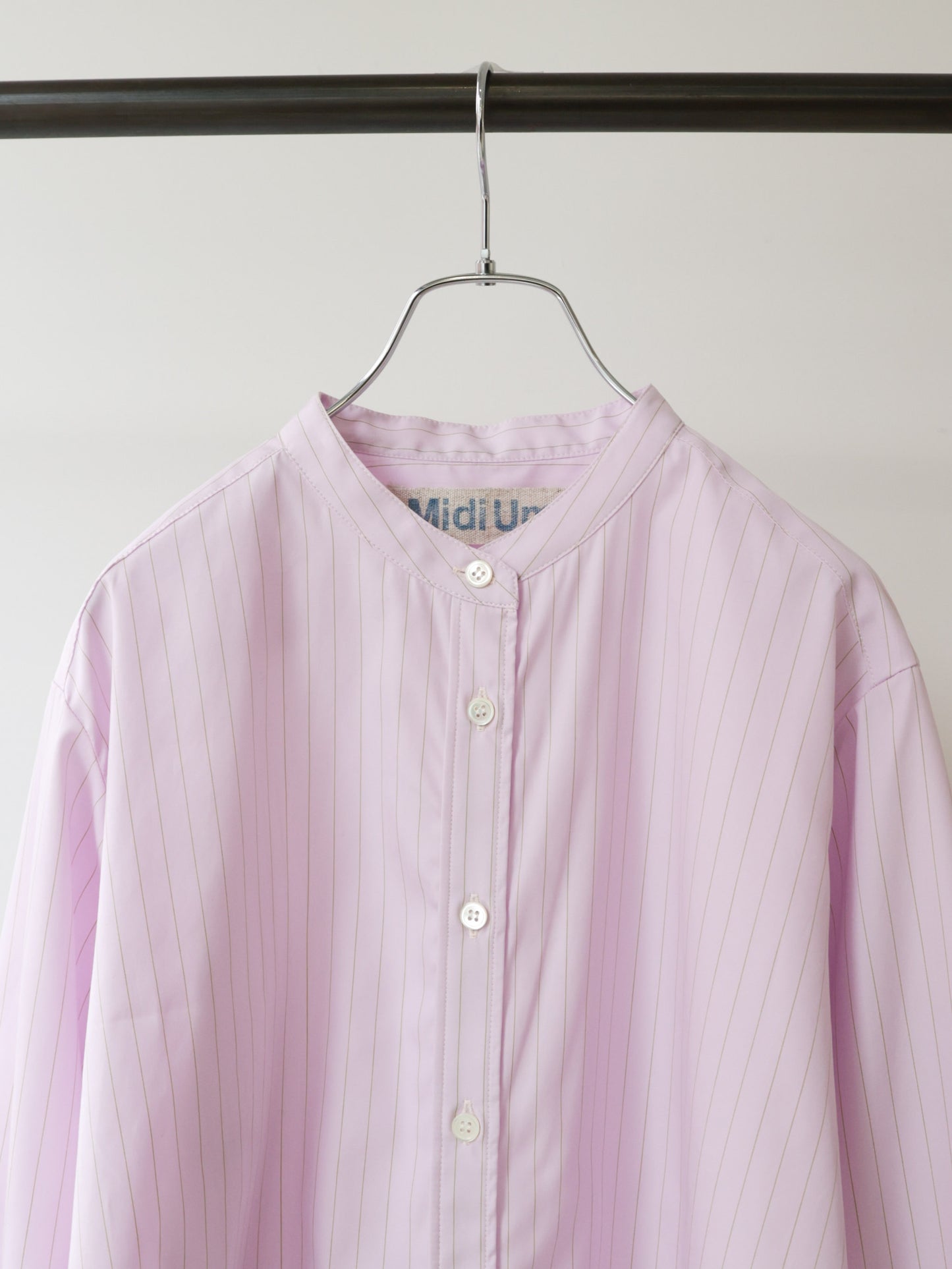 patterned short shirt