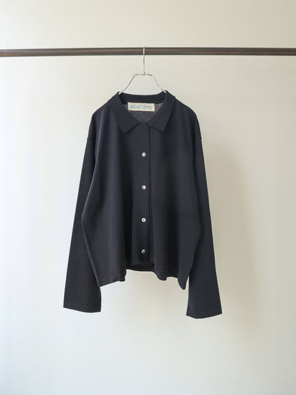 knit shirt cardigan