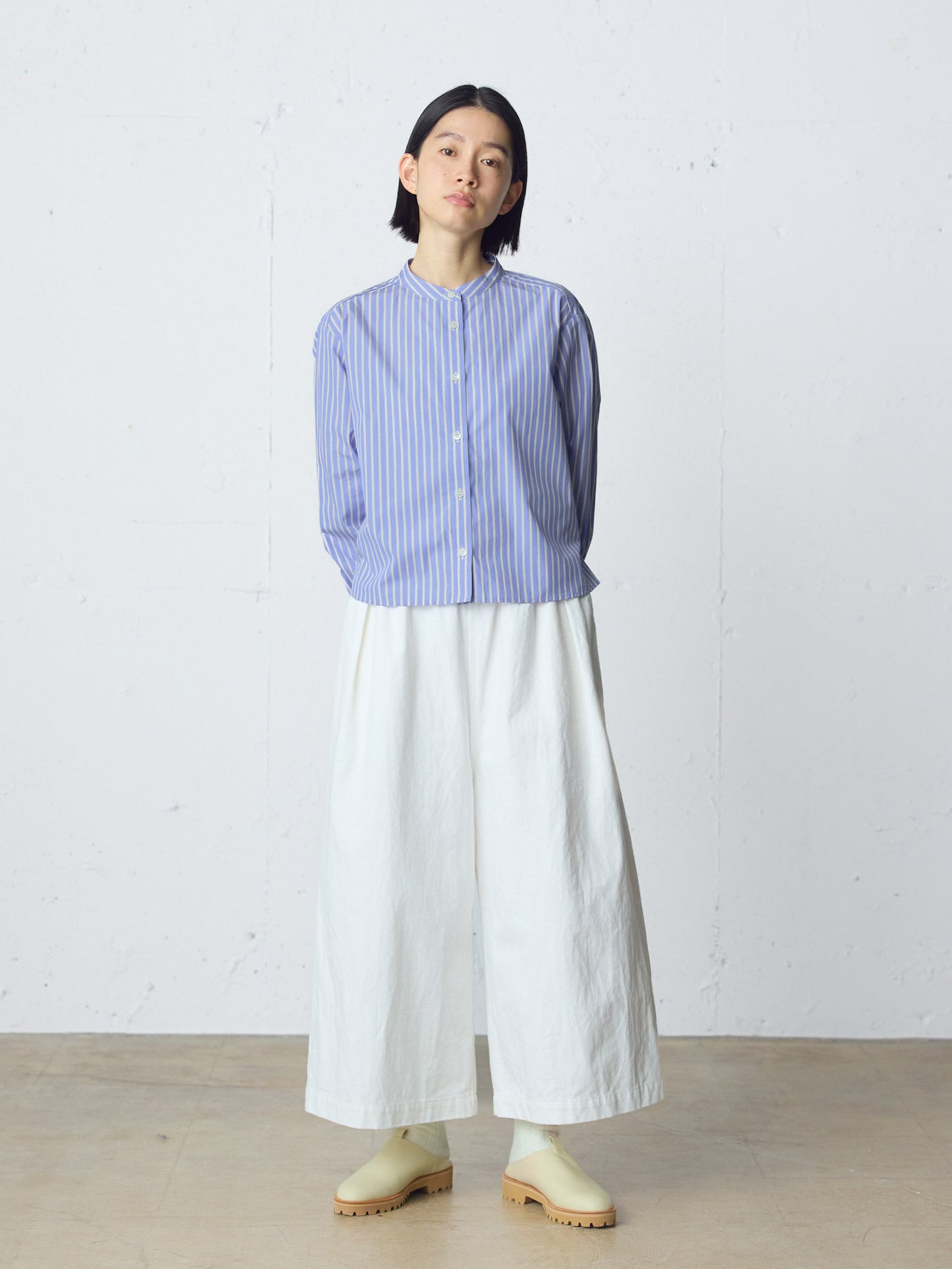 patterned short shirt