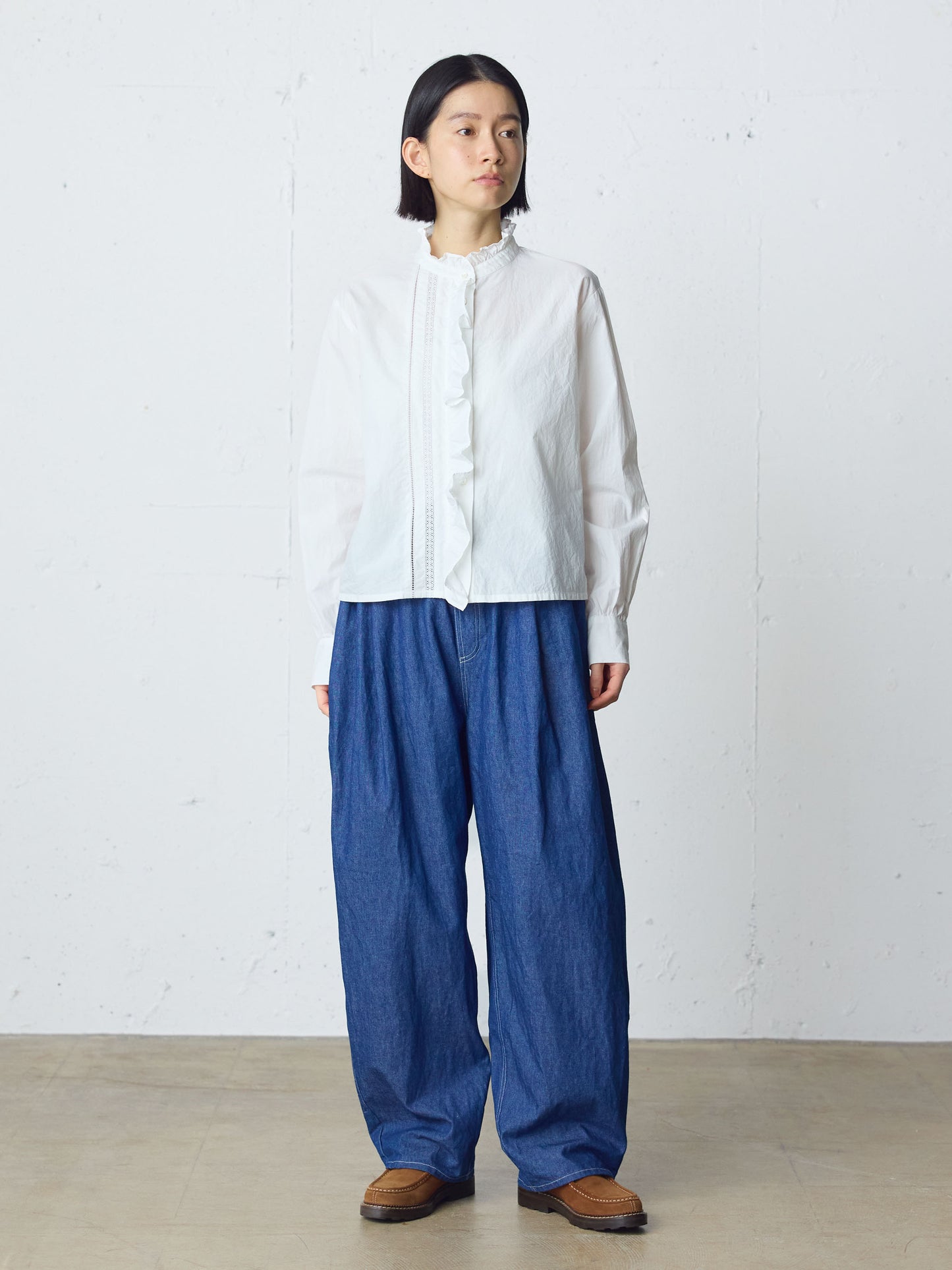 front frill lace shirt