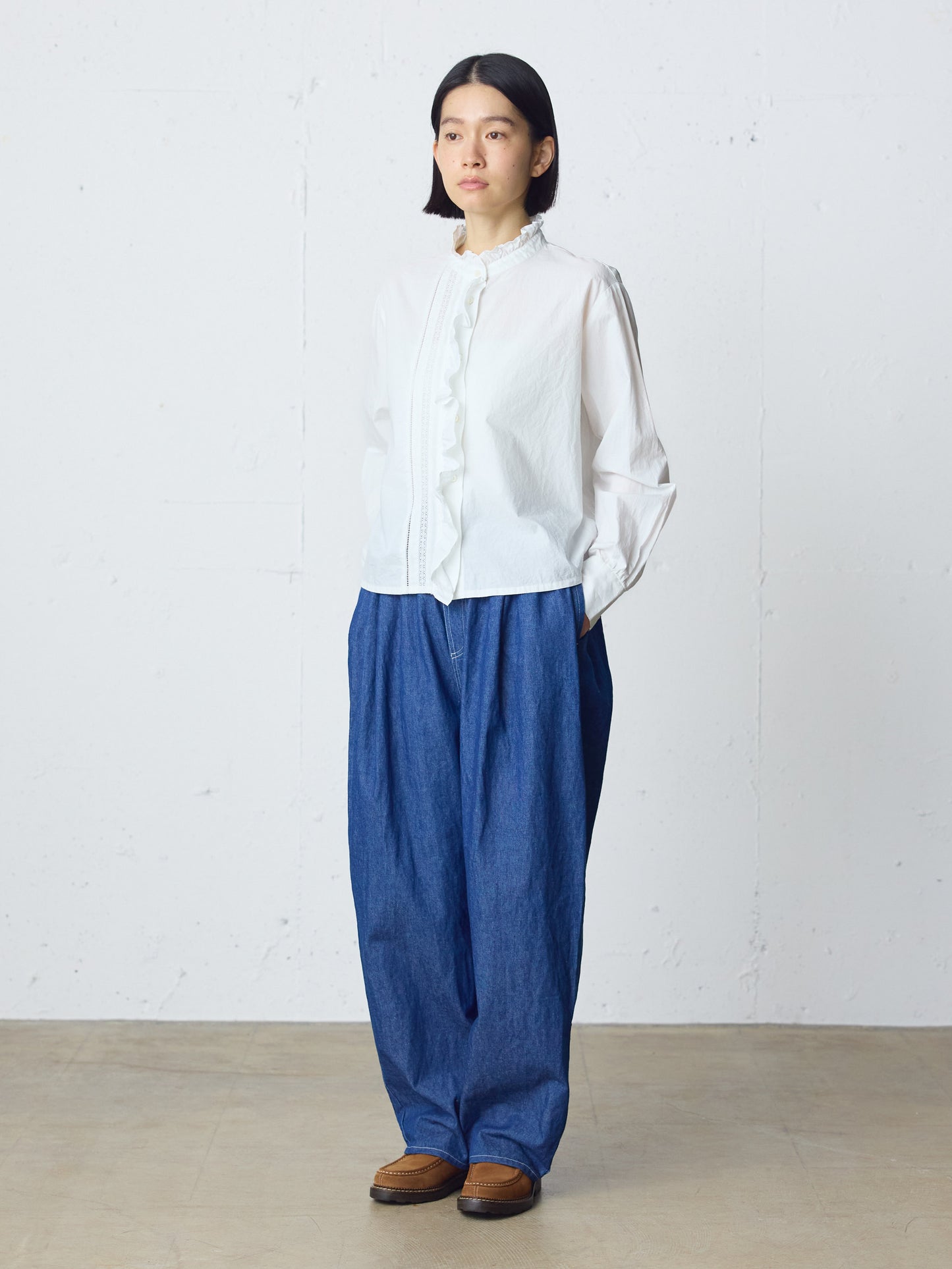 front frill lace shirt