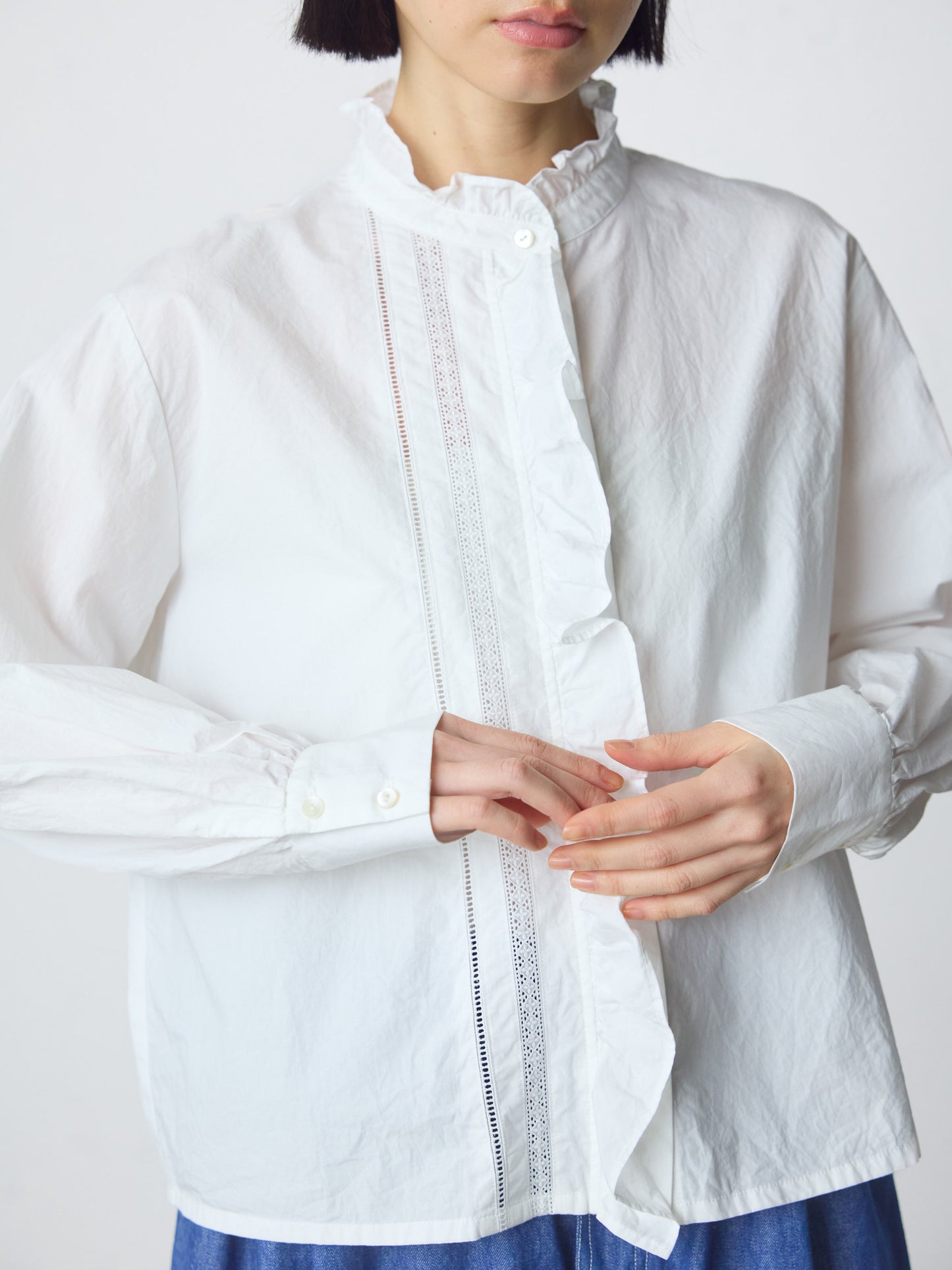 front frill lace shirt