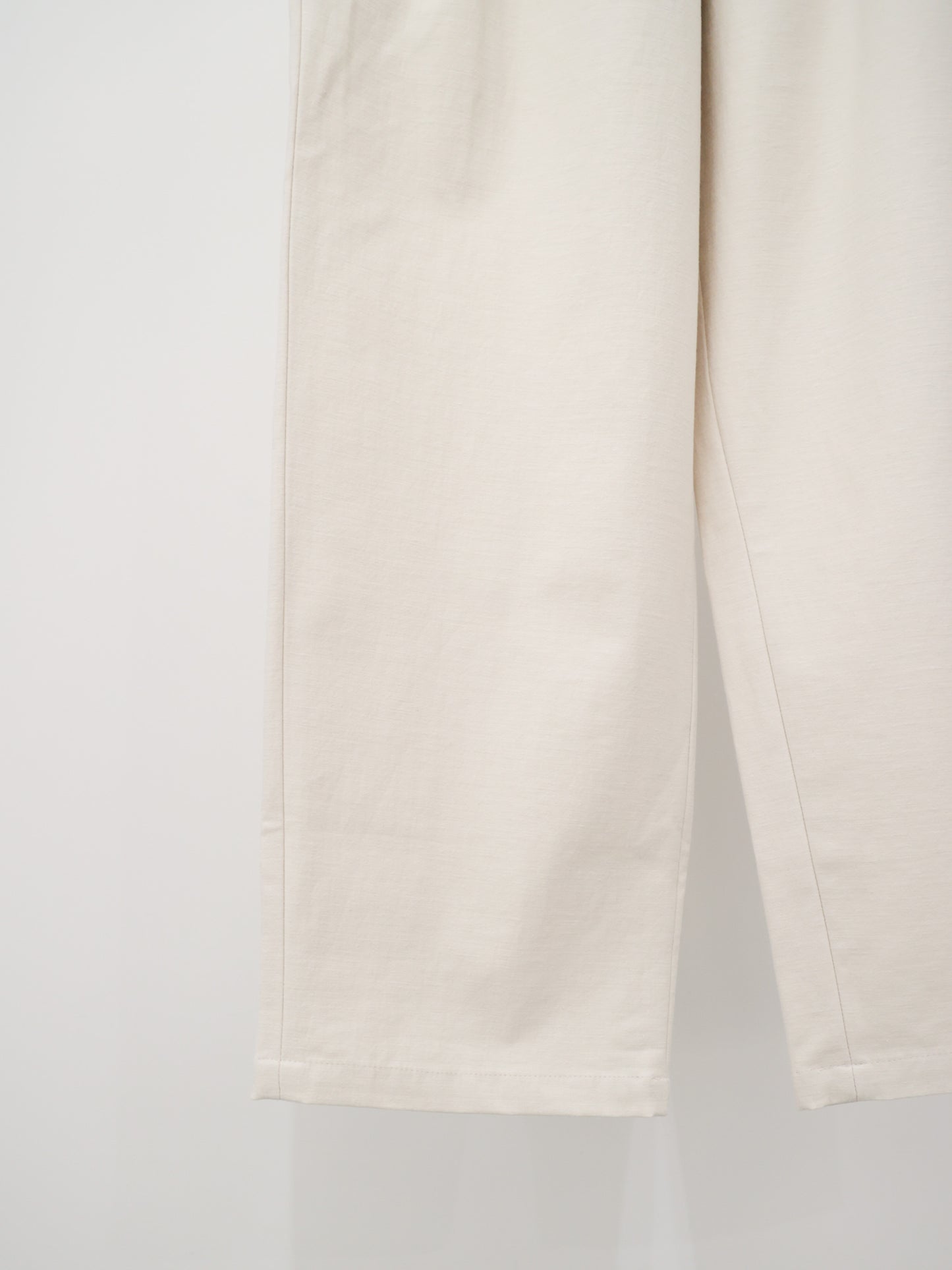 back satin 2tuck pants