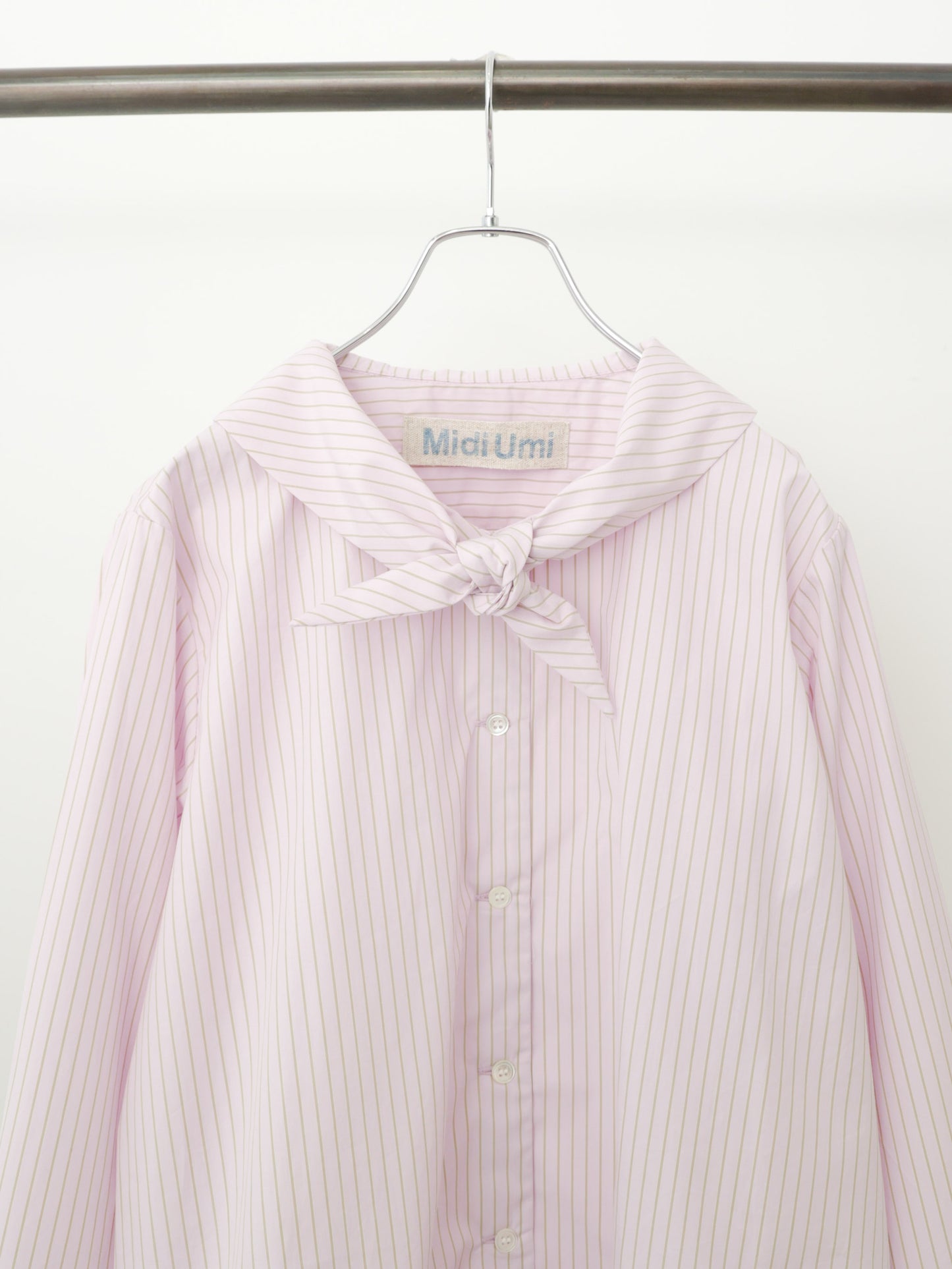 scarf like short shirt