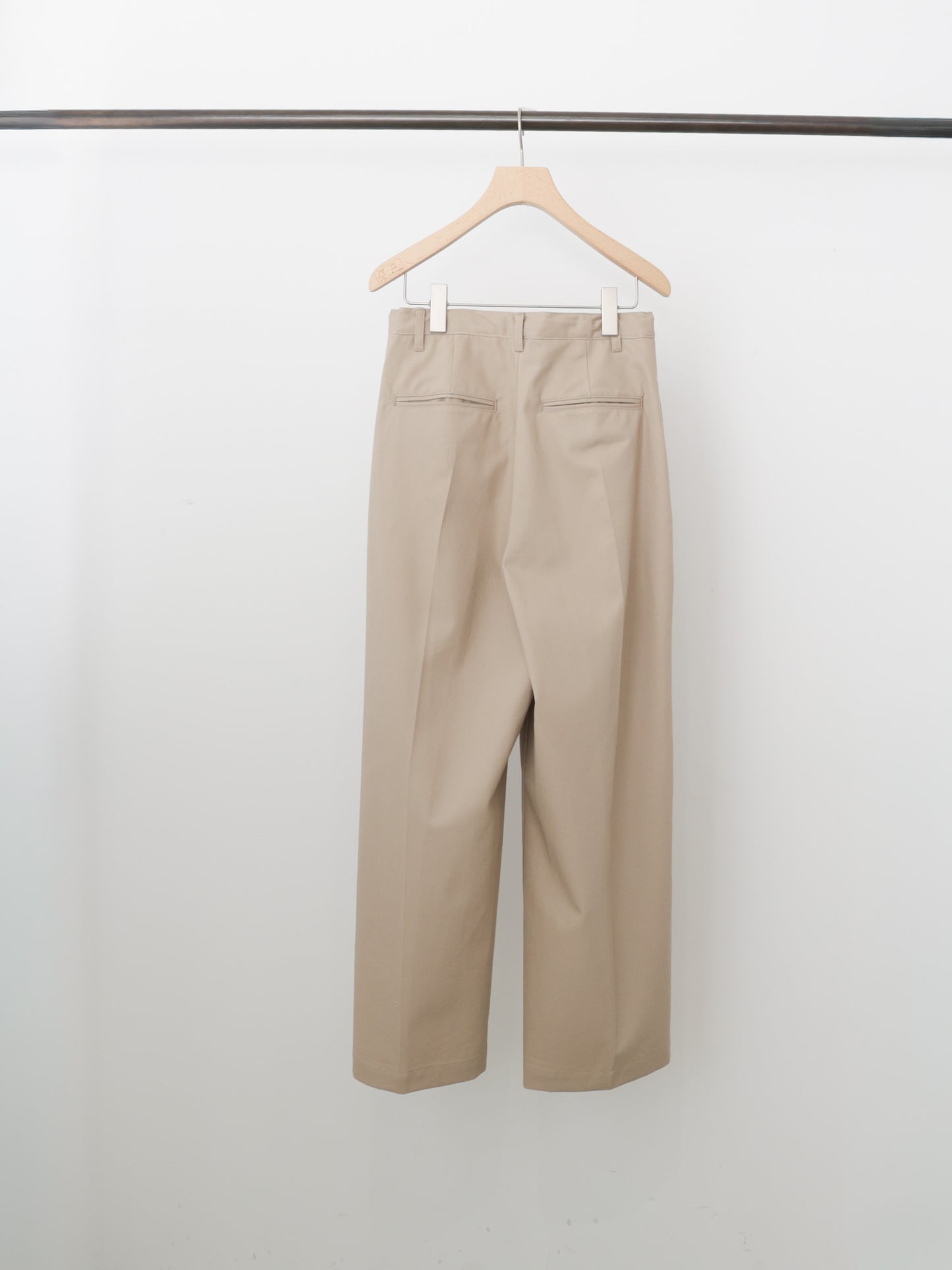 wide slacks pants