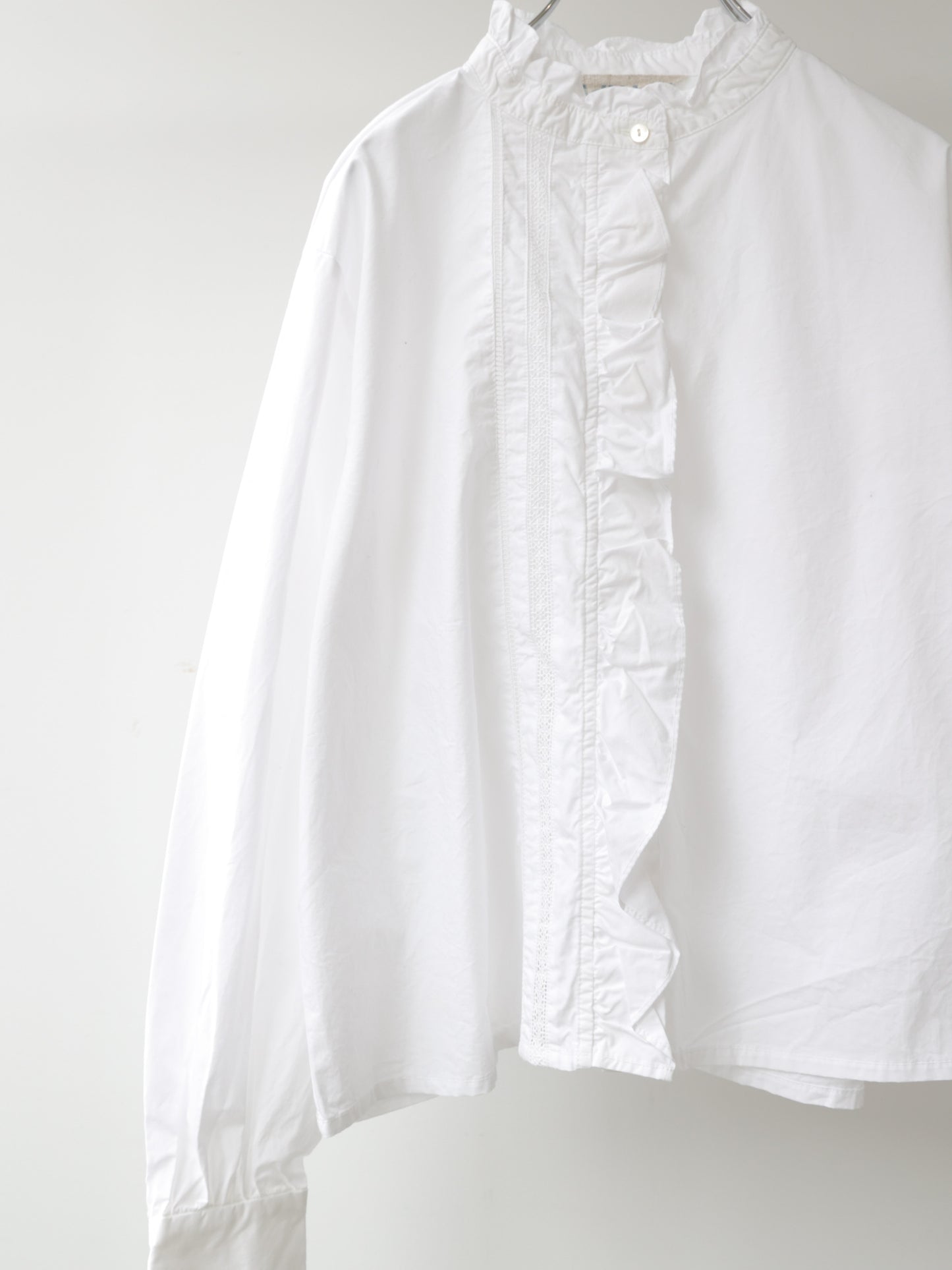front frill lace shirt