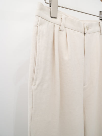 back satin 2tuck pants