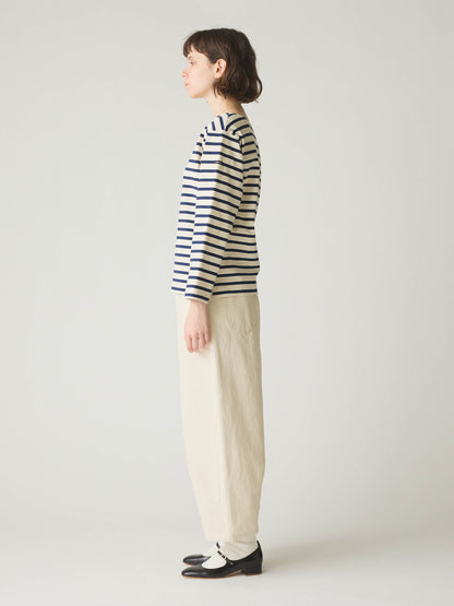 hi-waist curved denim