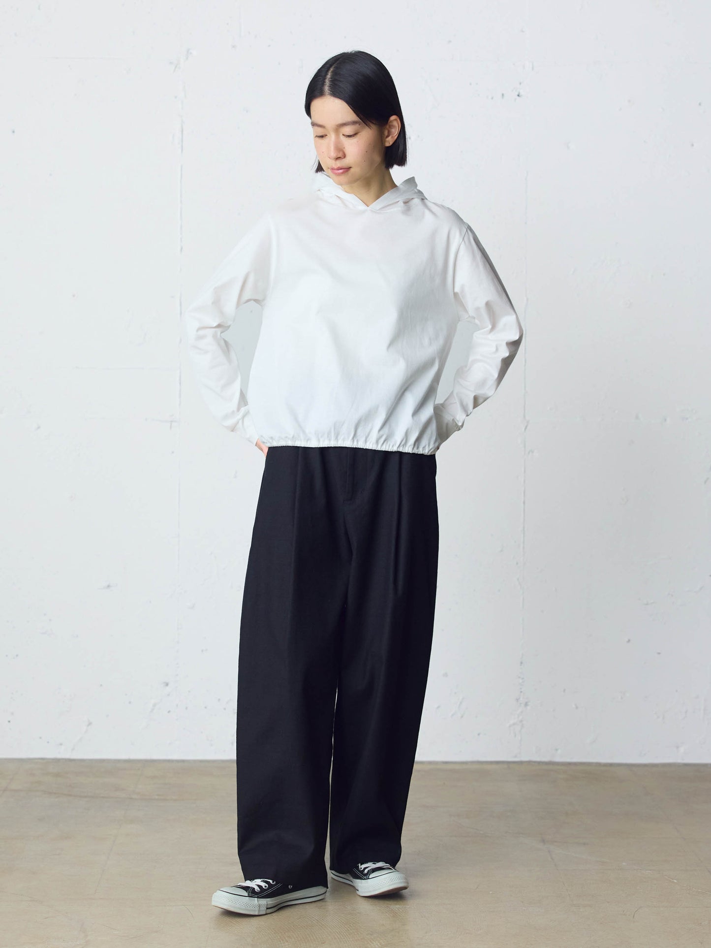 slacks pants with belt