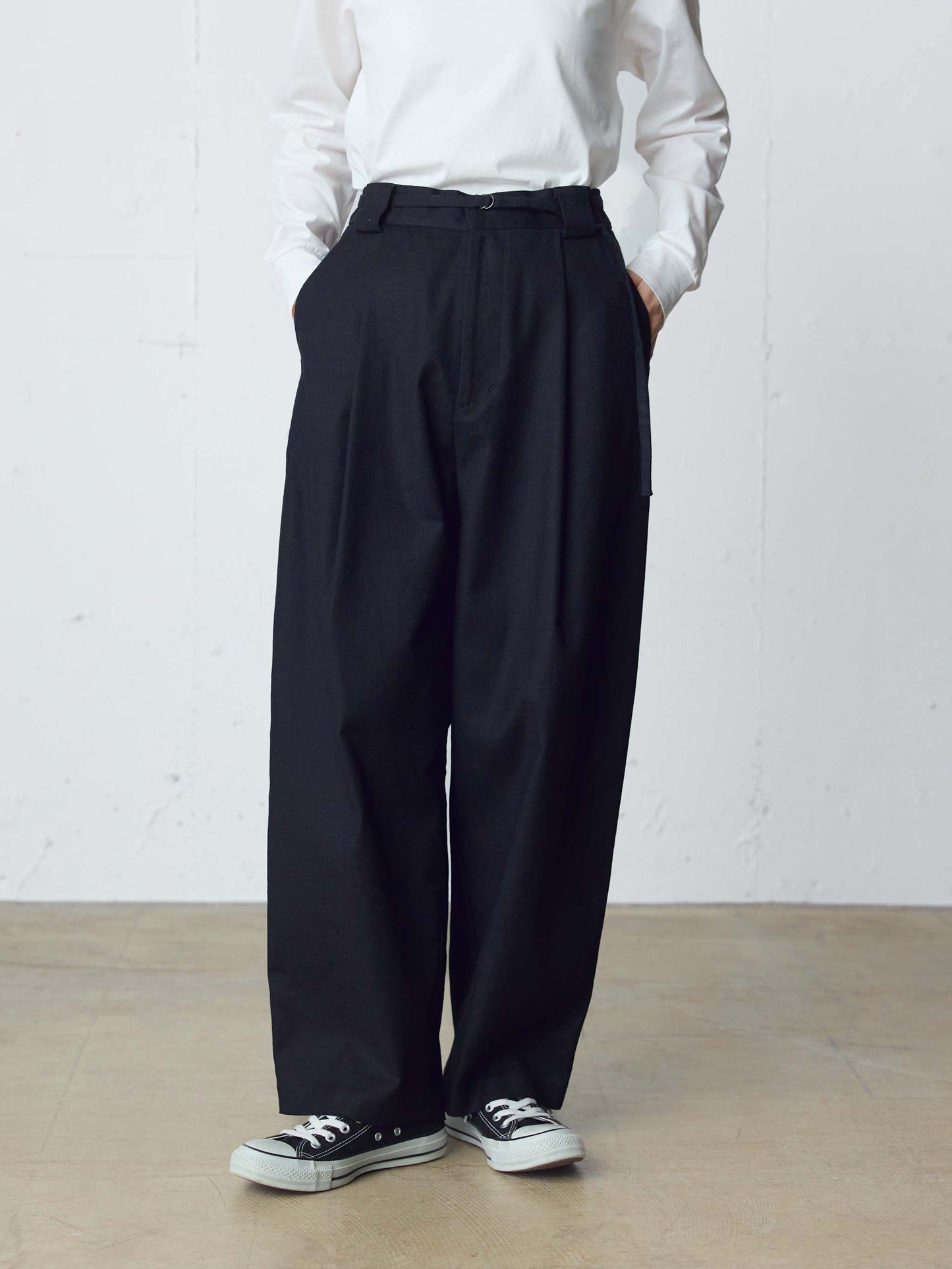 slacks pants with belt