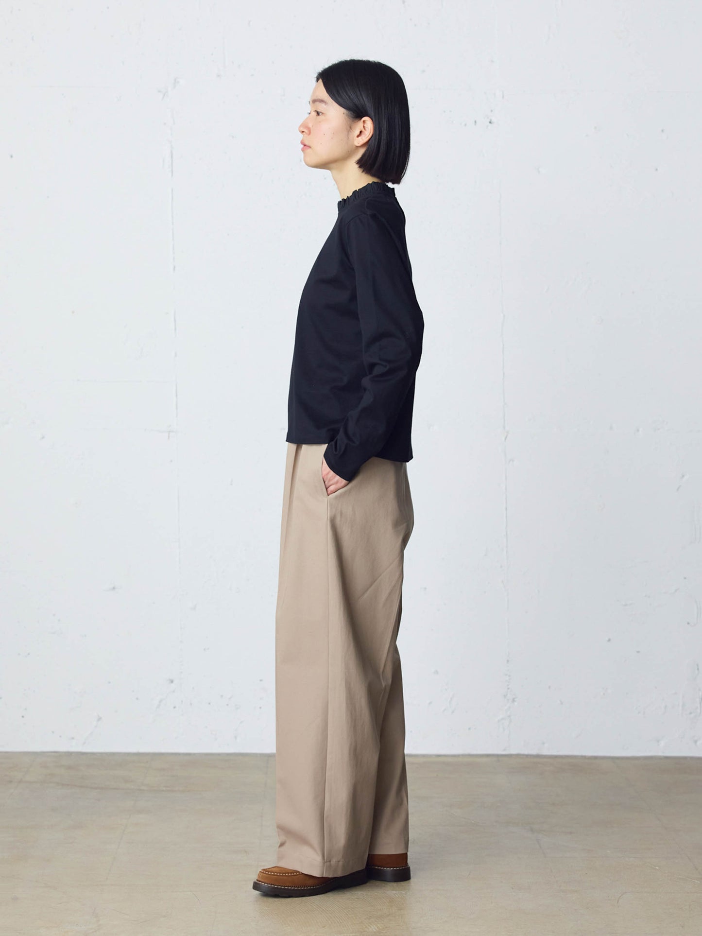 wide slacks pants
